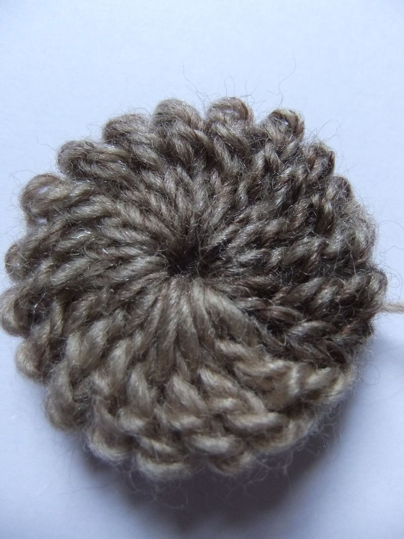 Crochet puff 7